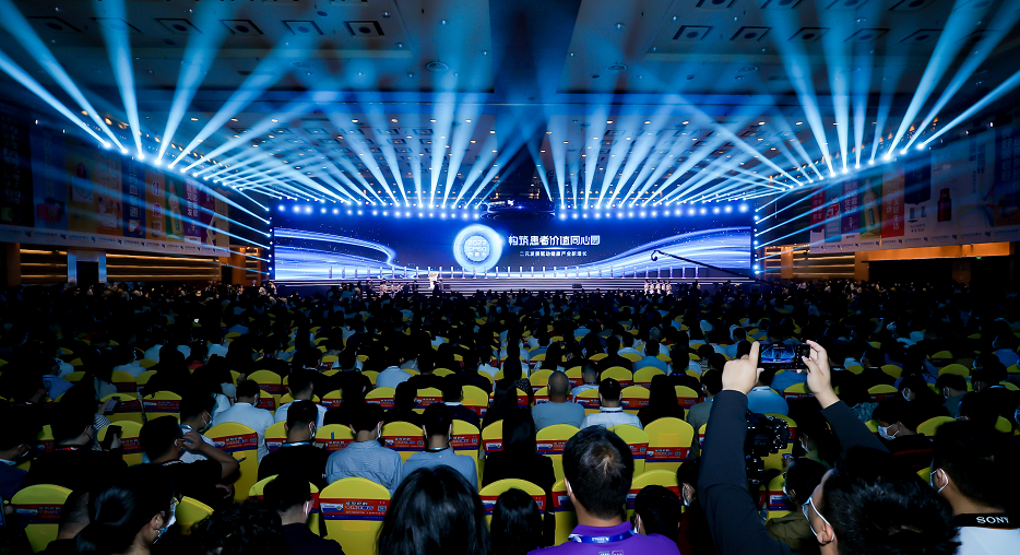 拉斯维加斯3499进入网站上榜医药工业综合竞争力百强及中成药综合竞争力50强！